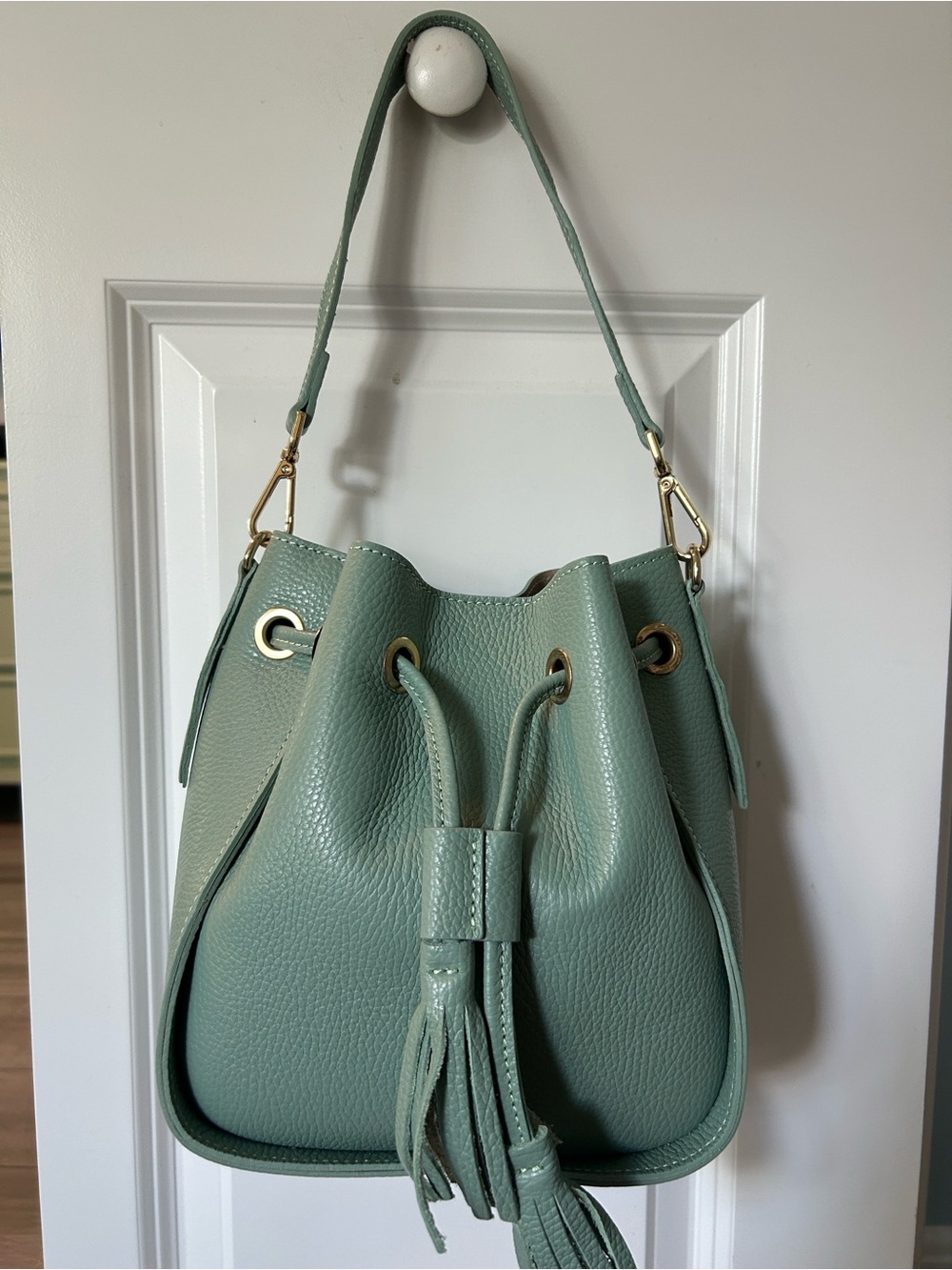 Women's Sage Green Leather Drawstring Bucket Bag